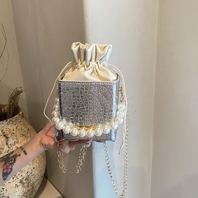 Summer Fashion Candy Color Bucket Bag met Pearl Chain Shoulder Sling Bag voor vrouwen