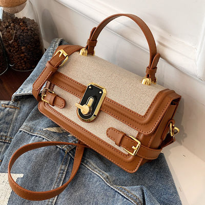 Camera Crossbody Handtas Vintage gebreide stof met lange schouderband en zip sluiting op ins in de zomer
