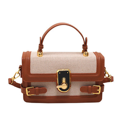 Camera Crossbody Handtas Vintage gebreide stof met lange schouderband en zip sluiting op ins in de zomer