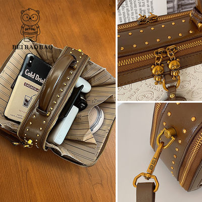 PU Retro Embossed Kleine Vierkant Tas Met Een Lange Schouderband Voor Handheld