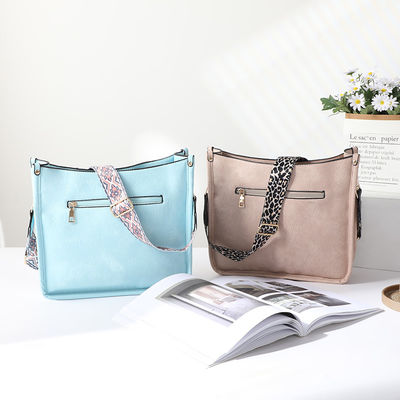 Leopard Print Vegan Leather Dames Shoulder Bag met gitaarband en enkel handvat