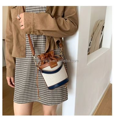 Elegante luxe design Bucket Bag voor dames en meisjes met trekband leer en 2 kleuren