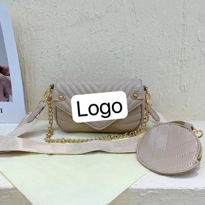 Retro dameszakken 2023 Ruimkleurige handtassen met ketting in beeldkleur