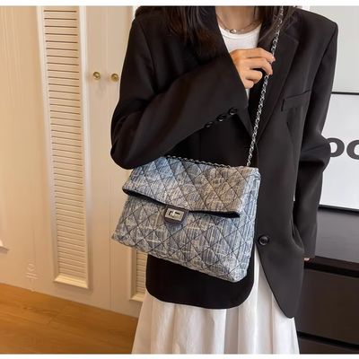 Koreaanse versie Leuke ketting schoudertas Vinnige verzending in 3-5 dagen voor dames pluche tas