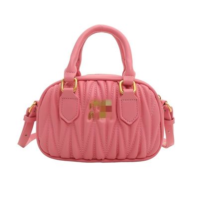 Zomerse dames kleine lederen boodschappenzak met mini pleatpatroon en ZIP sluiting