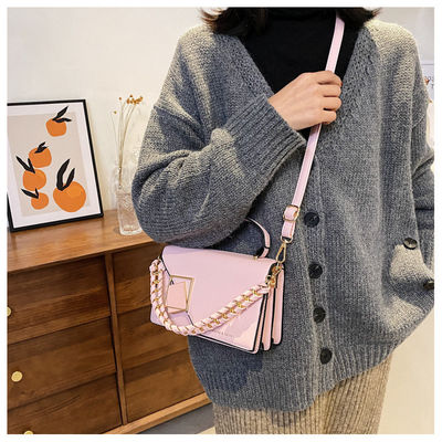 Vrouwen Casual Handtassen PU Leer Polyester Geborduurde Design Een-Schaal Crossbody Tas