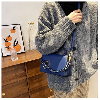 Vrouwen Casual Handtassen PU Leer Polyester Geborduurde Design Een-Schaal Crossbody Tas