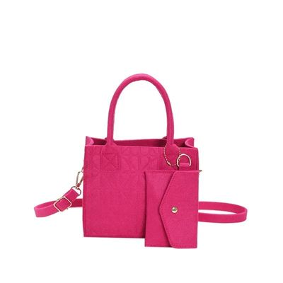 Vintage stijl felt schoudertas voor stijlvolle dames gemaakt van lichtgewicht materiaal