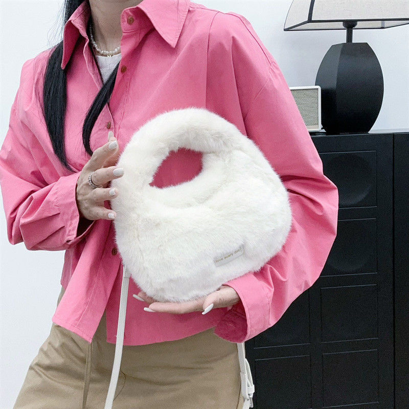 Winter Bruin Mini Fox Fur Handtassen Long Chain Fluffy Fur Tassen voor gesofisticeerde vrouwen