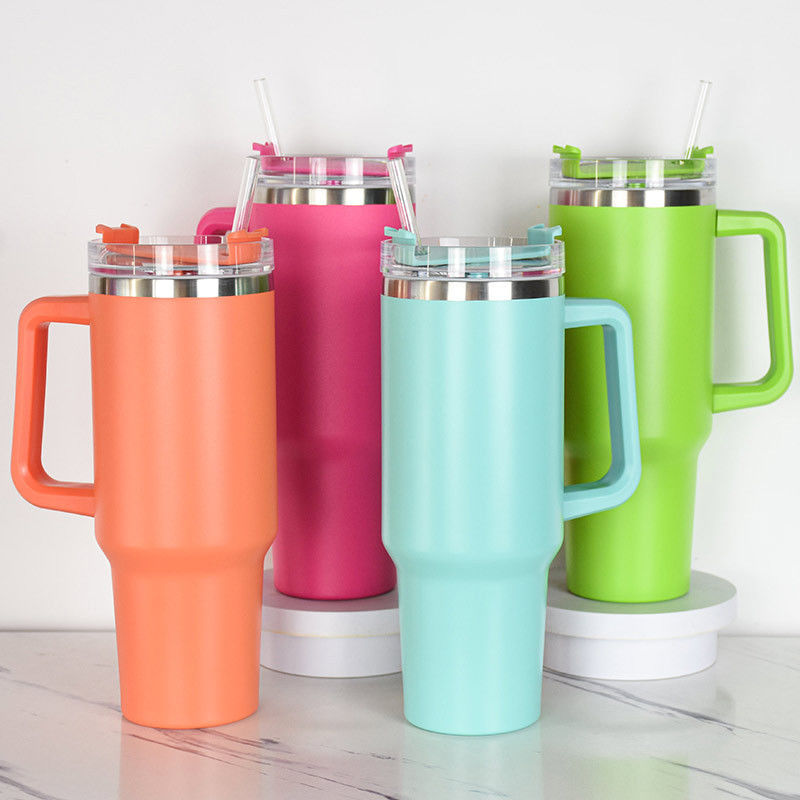 Gepersonaliseerde Koffie Thee Bier Water Tumbler Cup met Handle Straw Lid Leopard gegraveerd ontwerp